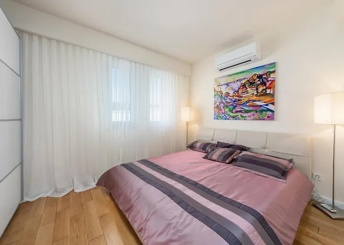 Roko * Debeljak