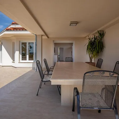 Holiday home Roko *